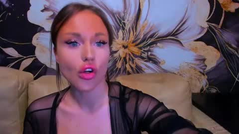 Barbara online show from May 12, 6:39 pm
