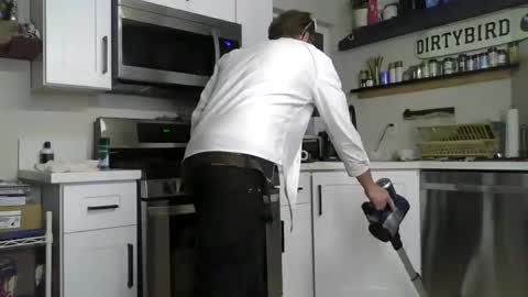 Snapshot of properfuct chatting on January 13, 3:34 am Properfuct online show from January 13, 3:34 am