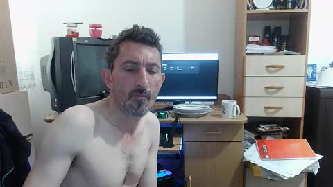 Mariusz online show from April 19, 8:37 am