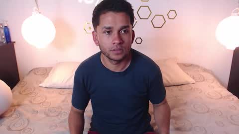 Adris  Juan online show from October 3, 2:21 am