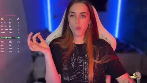 Queen of Pain online show from November 16, 7:27 pm