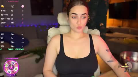 Queen of Pain online show from October 8, 8:09 am