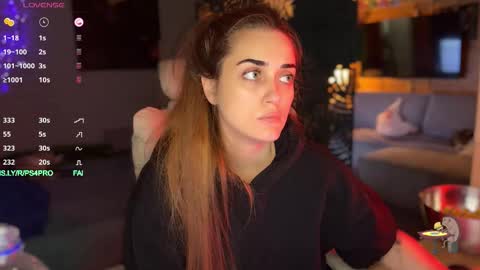 Queen of Pain online show from October 15, 4:30 pm