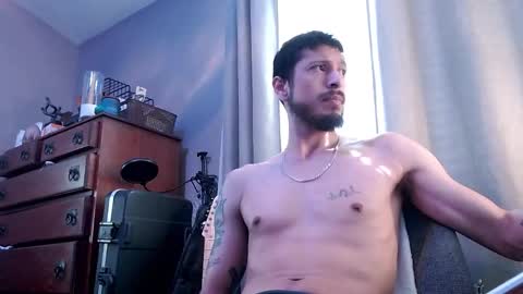 Sk8wave online show from October 12, 10:00 pm