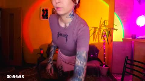 LUCY -----    online show from March 22, 10:19 am