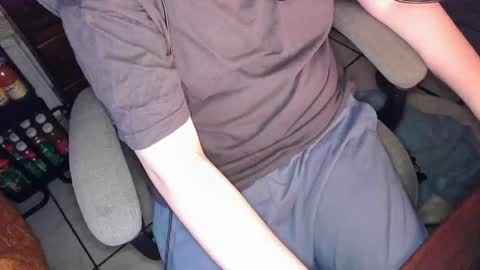 your mysterious man online show from May 22, 3:35 am