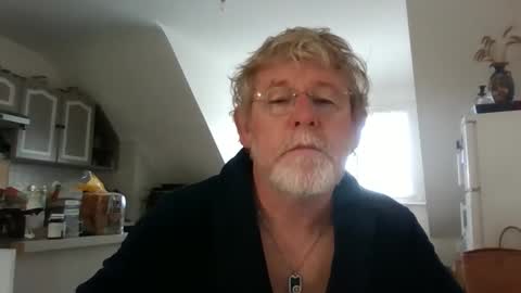 ptitrouquin online show from September 25, 7:59 am