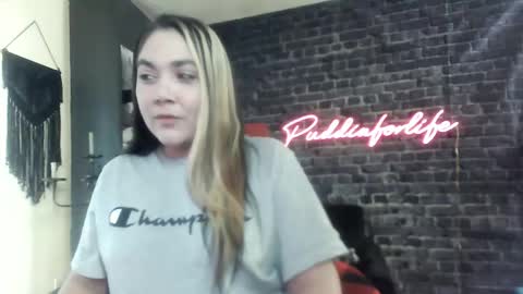 Krystle online show from March 23, 1:38 pm