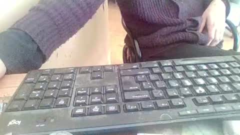 pup_y online show from February 15, 9:08 am