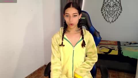 Cris online show from November 28, 12:45 pm