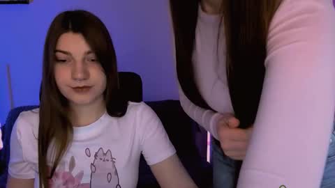 Ask me3 online show from December 4, 10:04 am