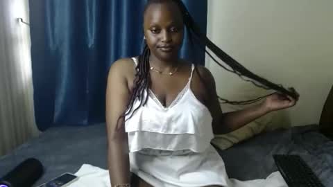 Essy online show from March 17, 11:15 am