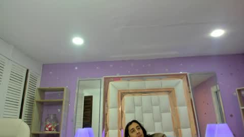 Experienced guys  online show from May 25, 7:31 pm