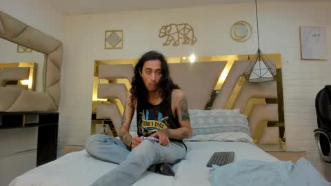 Experienced guys  online show from April 8, 1:03 pm