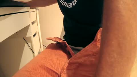 pusssssylicker57 online show from August 8, 8:19 pm