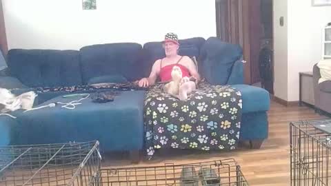 Mark online show from October 3, 3:09 pm