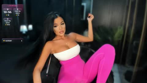 Snapshot of pussydollxx chatting on October 16, 7:35 pm Andreea online show from October 16, 7:35 pm