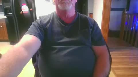 pussylover1365 online show from January 13, 10:13 pm