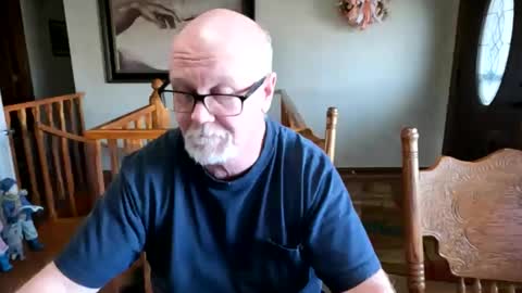 pussylover1365 online show from February 24, 9:41 pm