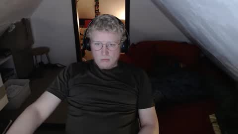 pussylovercb online show from May 18, 9:21 pm