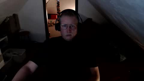 pussylovercb online show from May 31, 10:00 pm