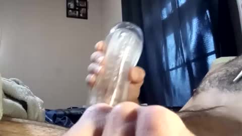 Pussyluver420 online show from December 1, 8:29 pm