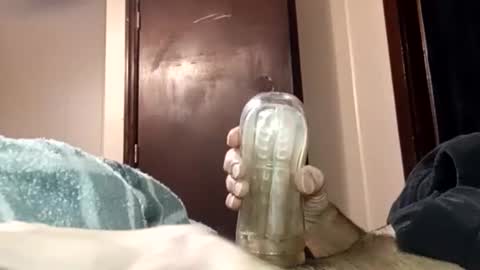 Pussyluver520 online show from April 9, 2:12 pm