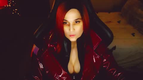 Kitty online show from November 17, 1:46 pm