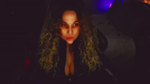 Kitty online show from July 6, 3:03 pm