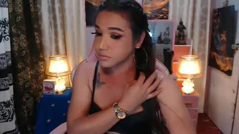 Queen Agatha online show from March 10, 11:01 am