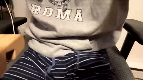 quahser101870 online show from November 6, 5:43 am