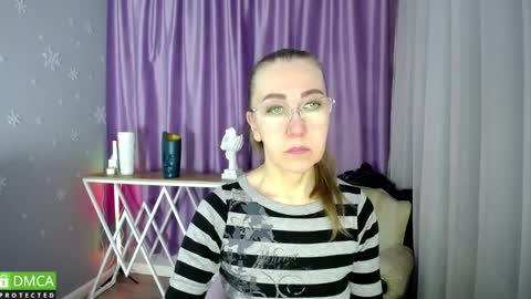 Snapshot of queen_a_n_i chatting on March 6, 8:19 am A N I  Ill be here on December 1st online show from March 6, 8:19 am