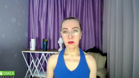 Snapshot of queen_a_n_i chatting on February 11, 10:58 am A N I  Ill be here on December 1st online show from February 11, 10:58 am