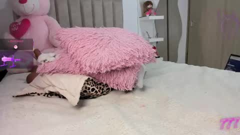  QUEEN ANTONELLA  online show from May 8, 11:54 pm