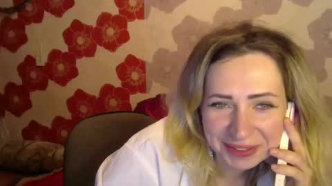 Queen Daenerys online show from February 24, 3:09 pm