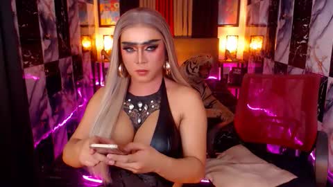 MAGDA online show from December 19, 8:10 am