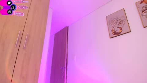 Snapshot of queen_liana chatting on March 12, 8:19 am Liana  online show from March 12, 8:19 am