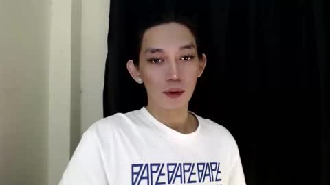 Queen Lucifer online show from December 15, 4:36 pm