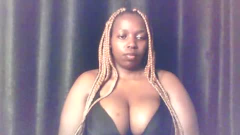 QUEEN online show from May 6, 4:29 am