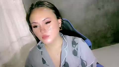 queen_mj_xoxoxo online show from April 3, 9:16 am