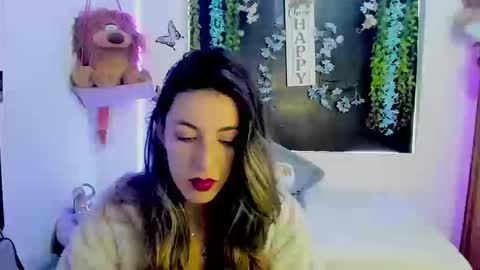 queen_natttyy online show from October 29, 1:35 pm
