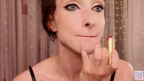 queen_of_tease online show from October 13, 4:53 pm