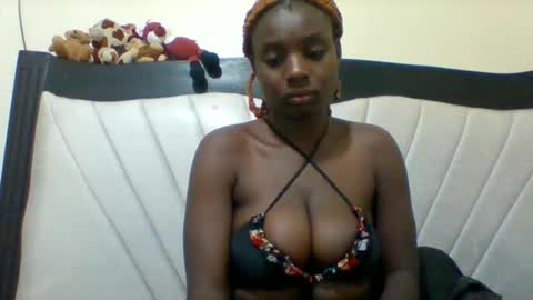 queen online show from September 23, 10:09 am