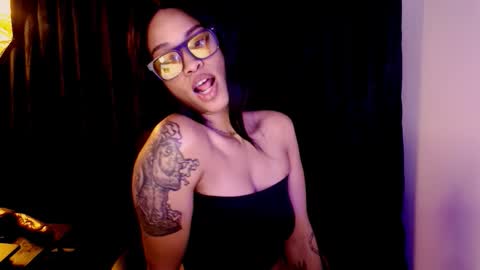 Sweet Goddess online show from January 10, 8:20 am