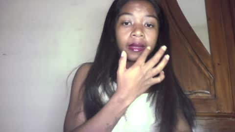 queennaya online show from June 23, 7:16 am