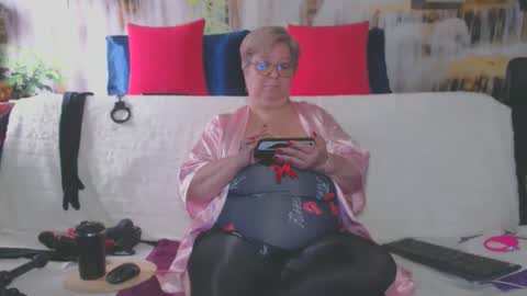 QueenPammy online show from November 21, 11:08 am