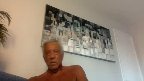 Jim online show from December 3, 12:08 am