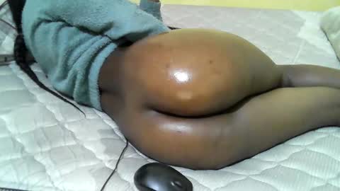 quincy joy11 online show from March 11, 2:09 pm