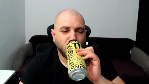 R0bila online show from September 28, 8:29 pm