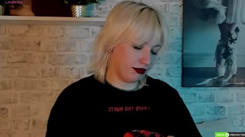 Snapshot of rachelcart chatting on February 11, 12:47 pm RachelCart online show from February 11, 12:47 pm